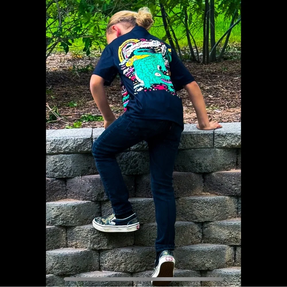 Black & Multi-Colored, Trippy Graphic, T-Shirt